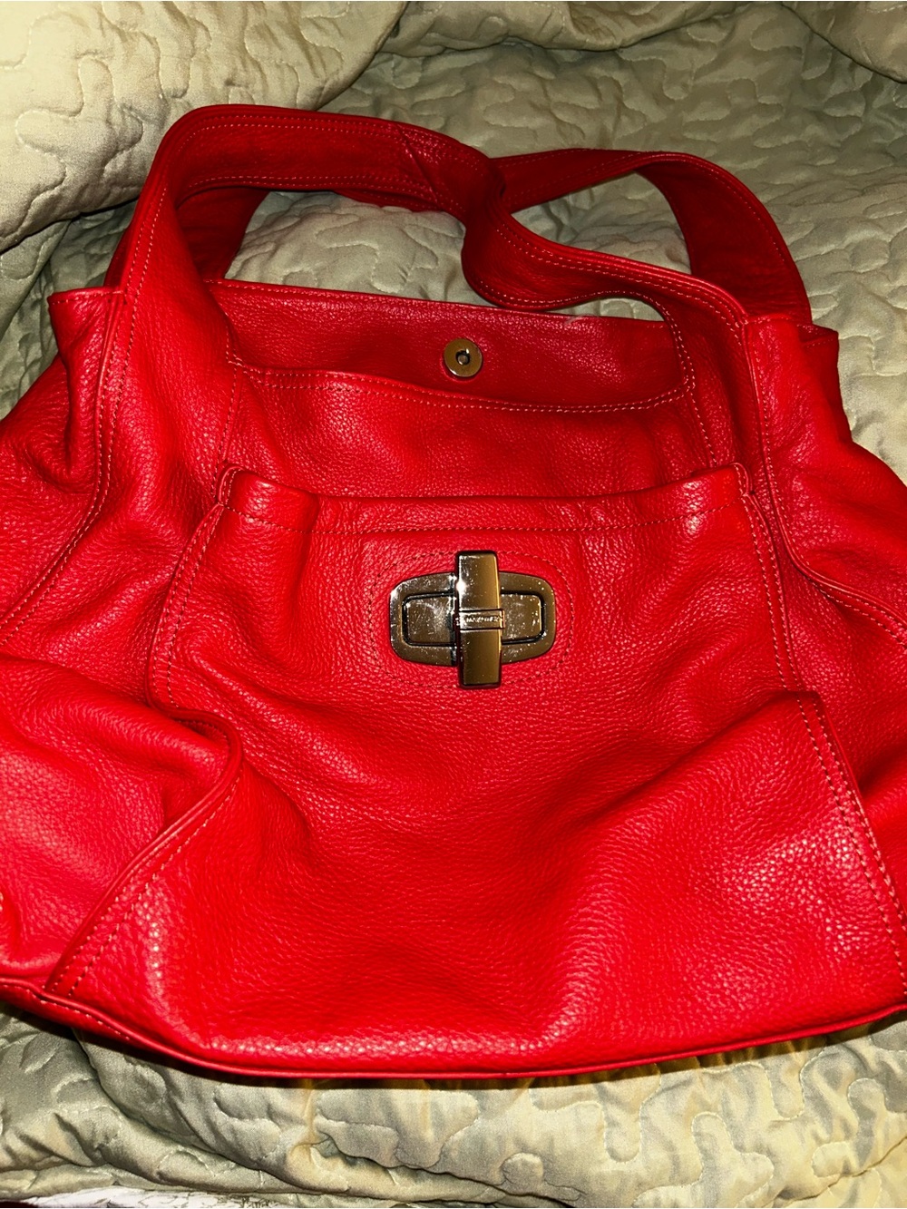 Preloved B Makowksy Turnlock Hobo Shoulder Bag